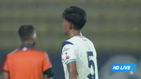 Poster siaran Northeast United FC VS Kerala Blasters FC